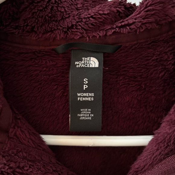 The North Face Deep Red Women's Fleece - Picture 3 of 4